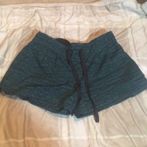 Lululemon spring breaker shorts